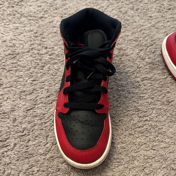 Nike Kids Air Jordan 1 - Picture 5 of 9